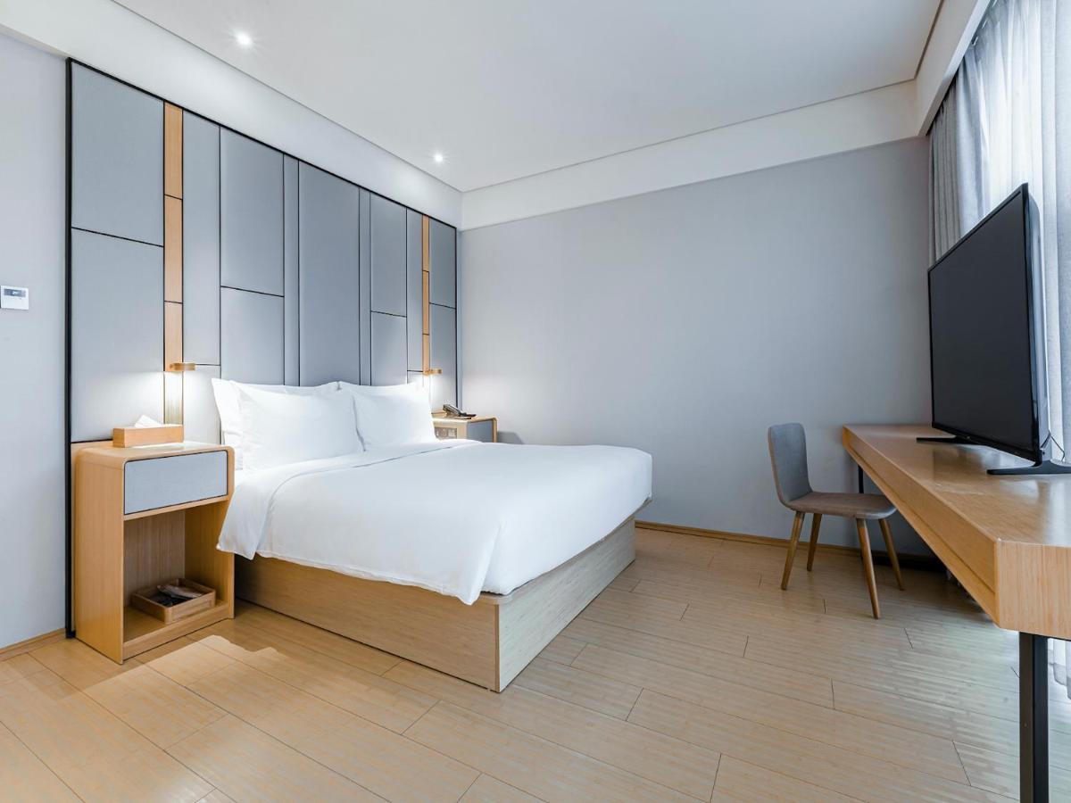 Ji Hotel Shanghai Exterior photo